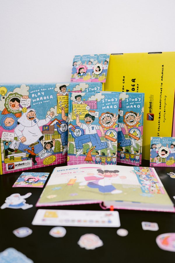 EXCLUSIVE STUDY HARD PLAY HARDER BOX SET - Image 5